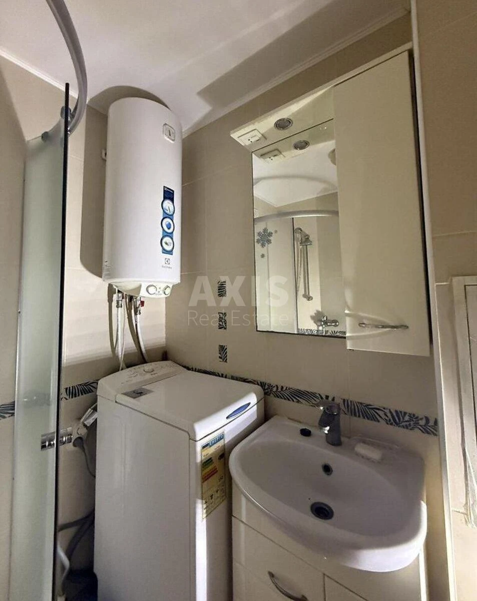 1k apartment vul. Lypkivs'kogo Vasylja Mytropolyta 9649926