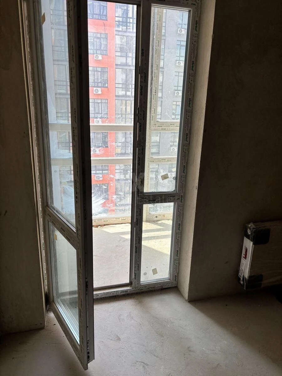 1k apartment vul. Berezhans'ka 2А702035