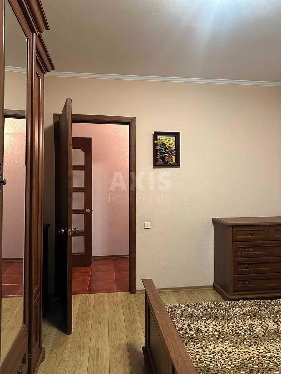 2k apartment vul. Kurs'ka 13Б651925