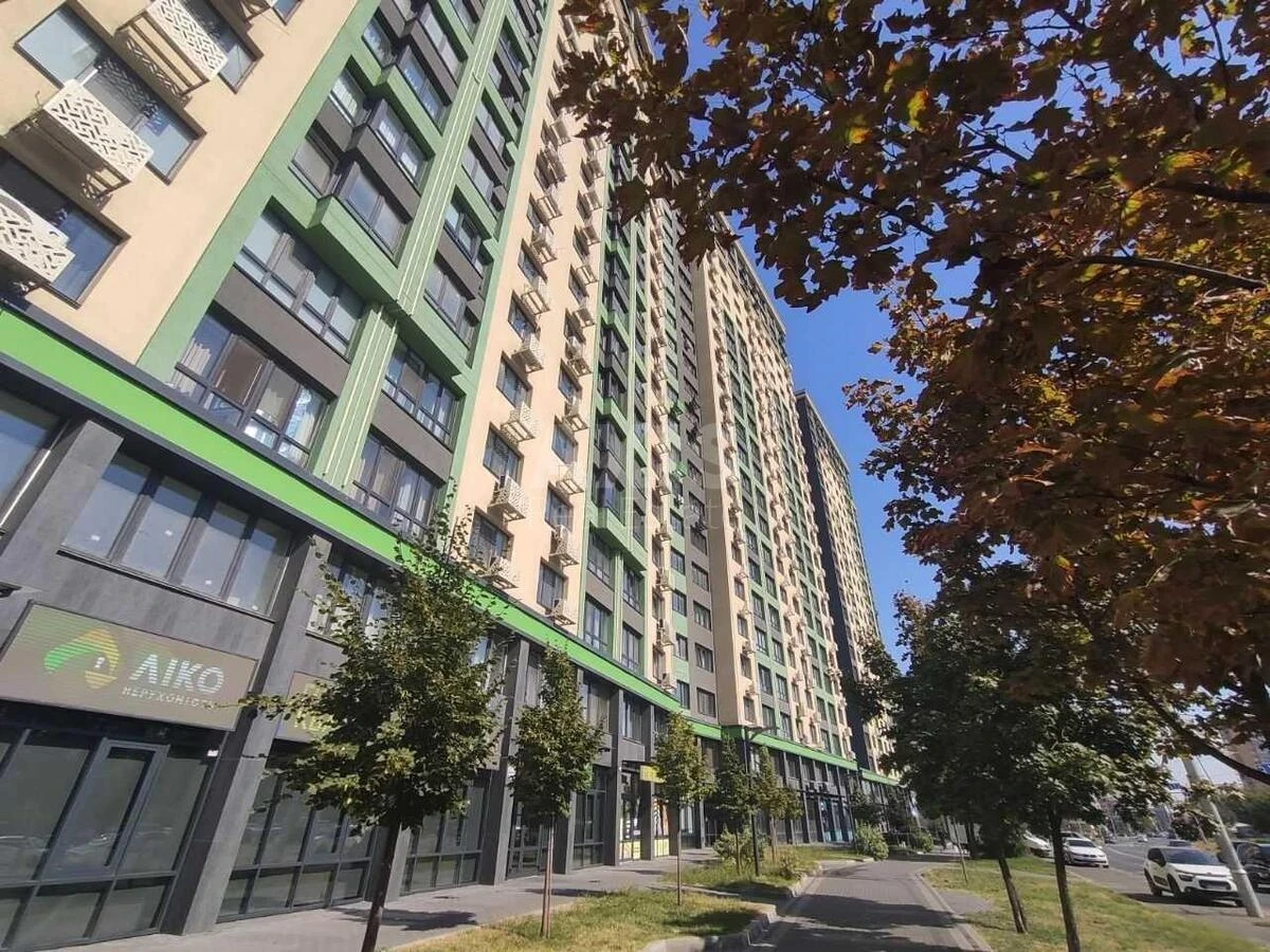 Trade object vul. Myhajla Maksymovycha 32, 67m2631090