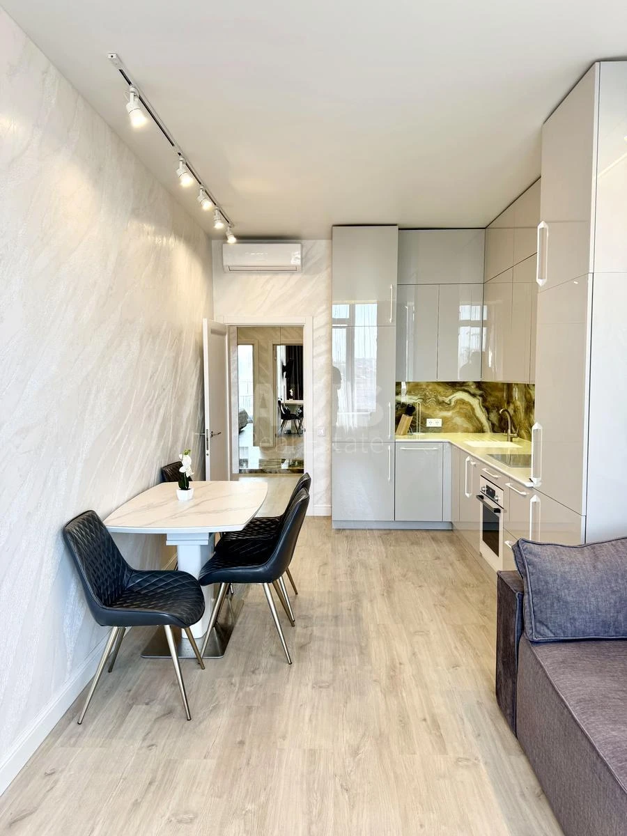 2k apartment vul. Fedorova Ivana 2А68710