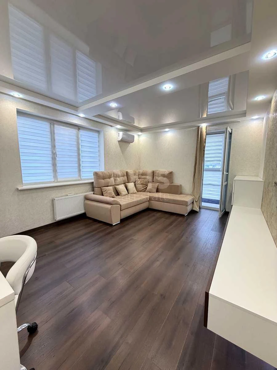 2k apartment vul. Polupanova 16706083