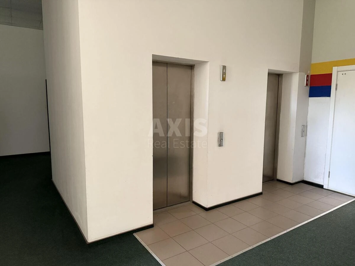 Объект сервиса шоссе Брест-Литовское 8А, 5800м26724619