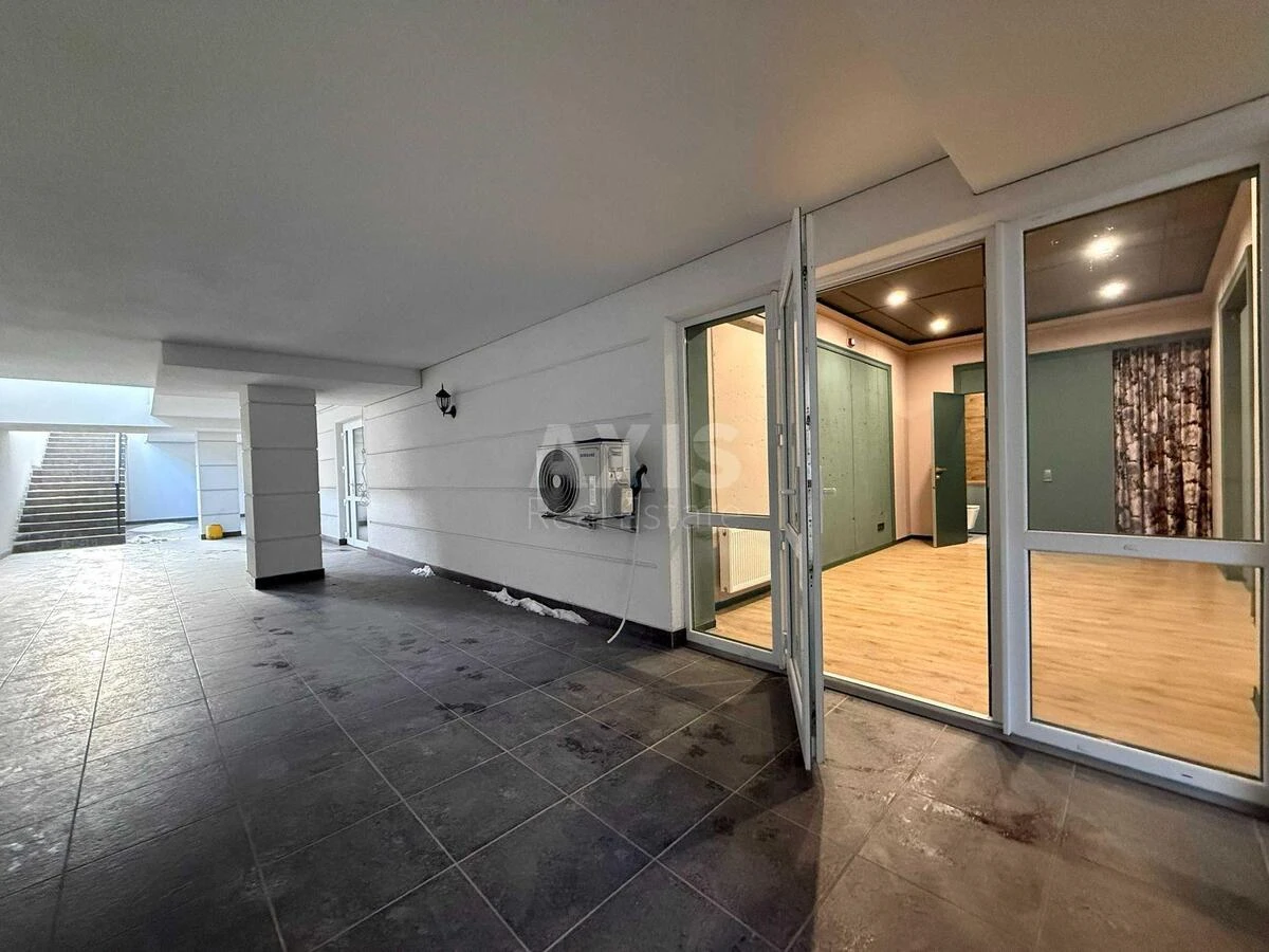 Trade object vul. Myhajla Maksymovycha 24, 60m2657166