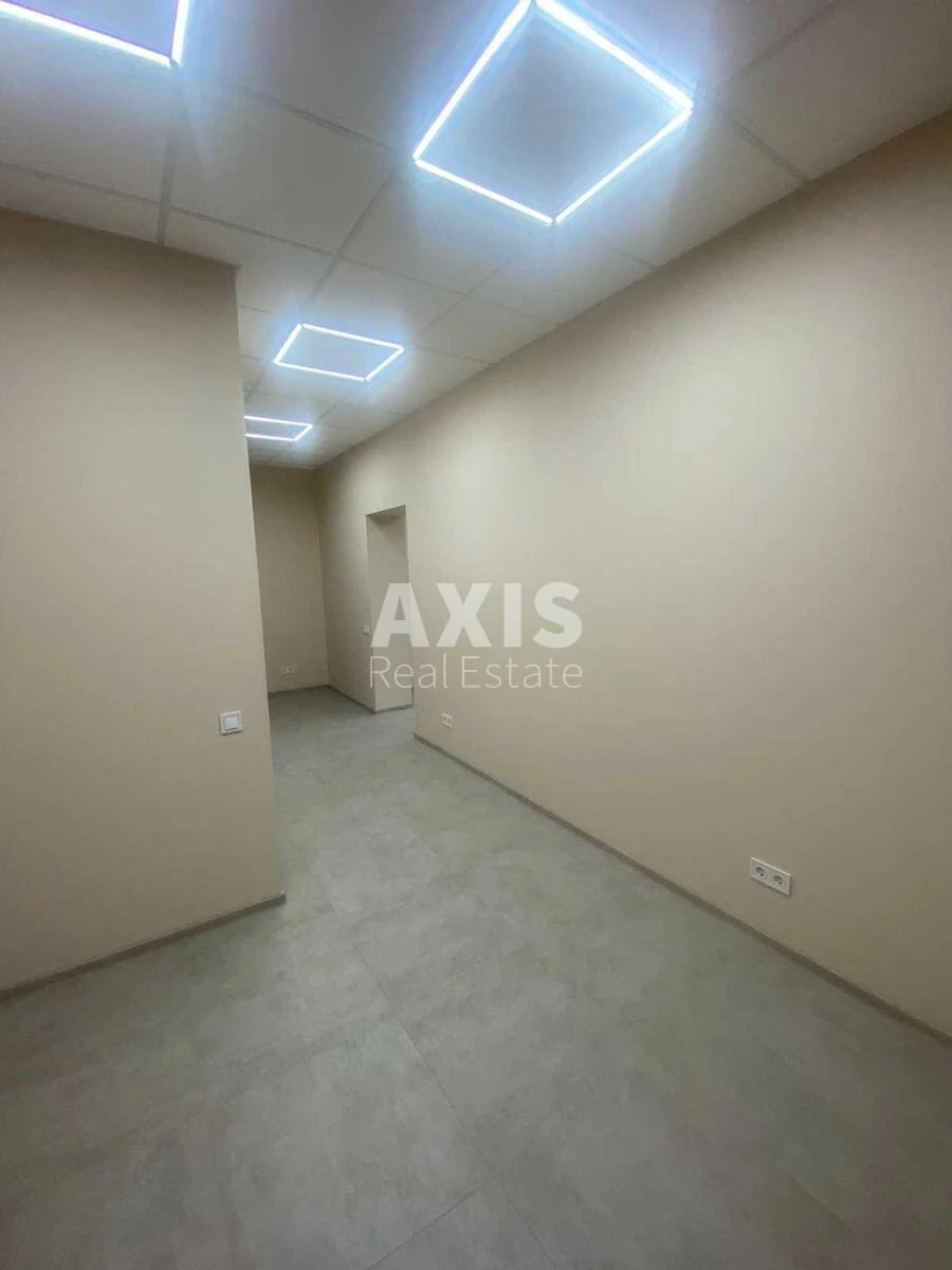 Trade object vul. Polupanova 17, 47m2571106