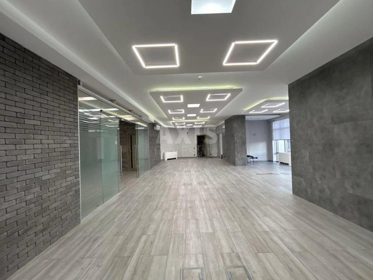 Office vul. Velyka Vasyl'kivs'ka 72, 183m267325