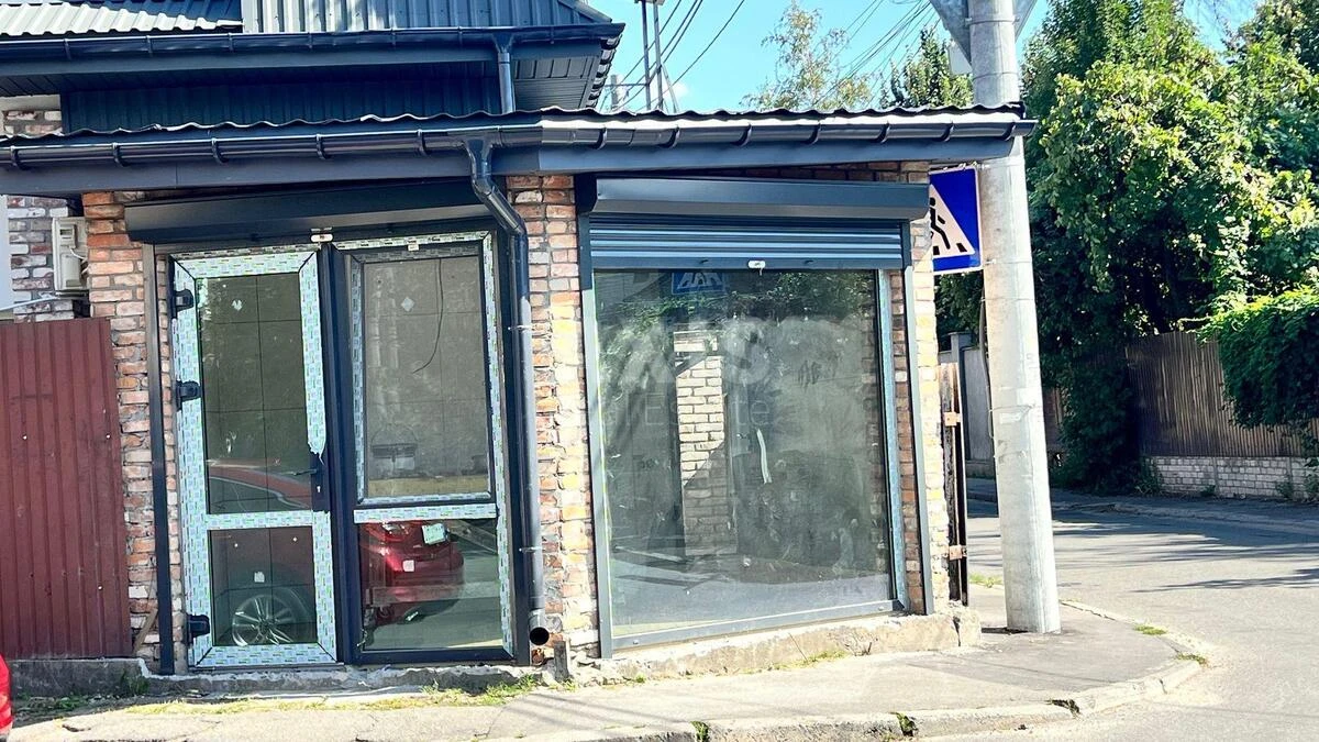 Trade object vul. Klinichna 26, 18m2641281