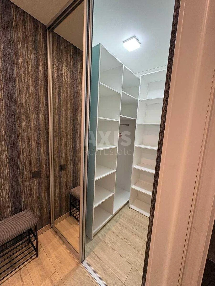 1k apartment vul. Metrologichna 107В673839