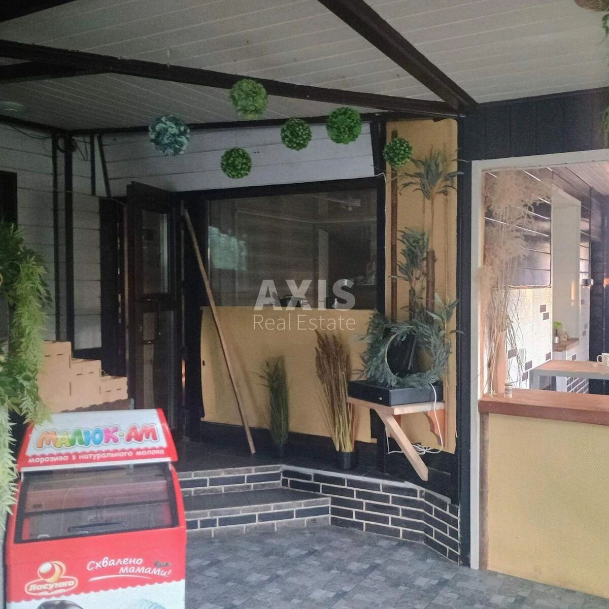 Trade object vul. Verhovynna 55, 215m2592273