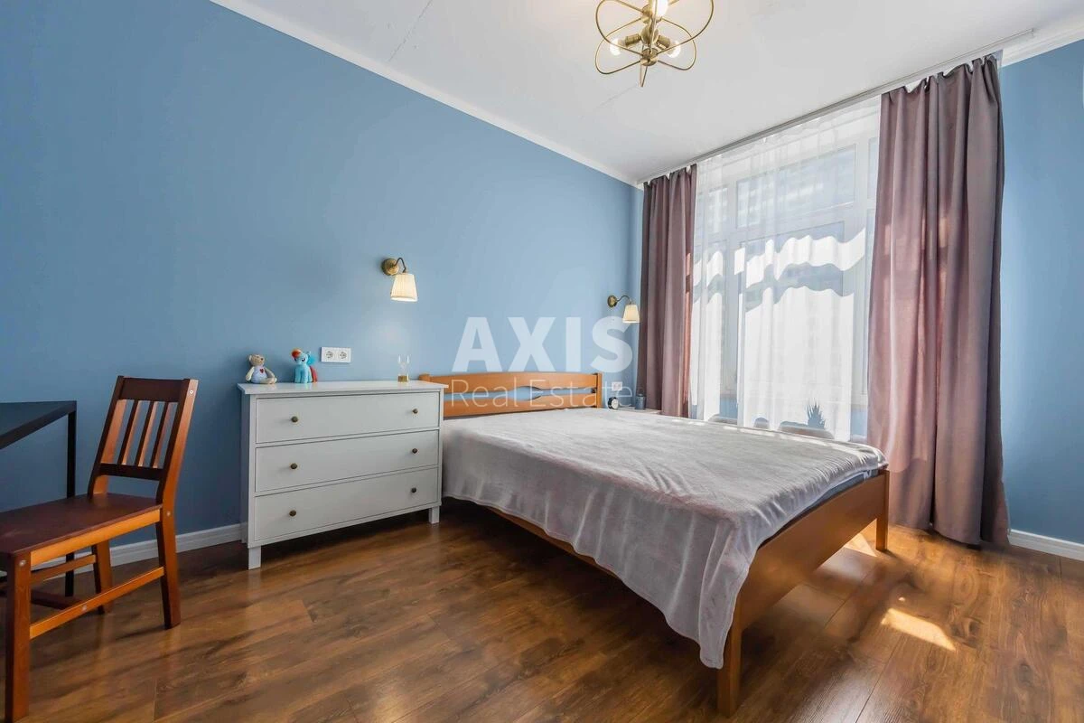 1k apartment vul. Sverstjuka Jevgena six D708432