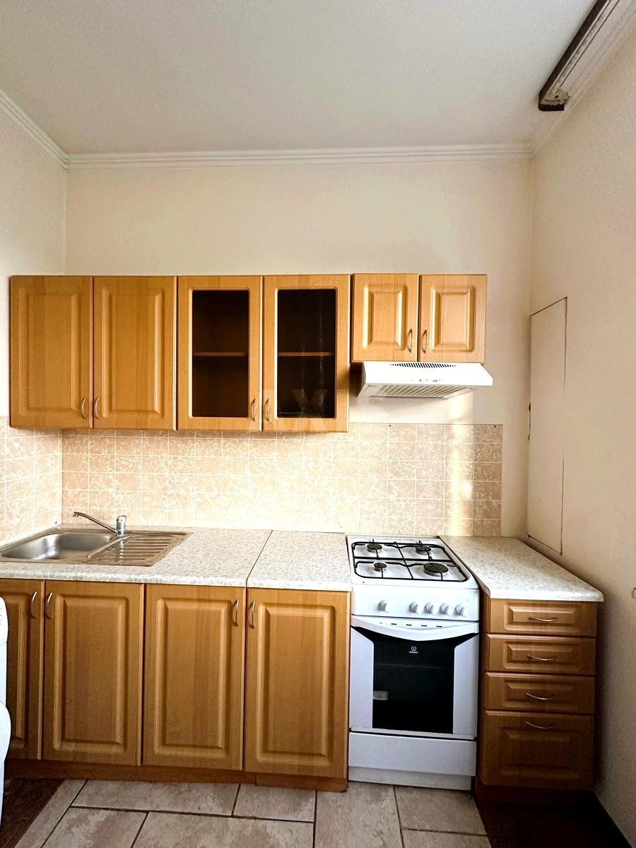 1k apartment pr-t Sobornosti 3665582