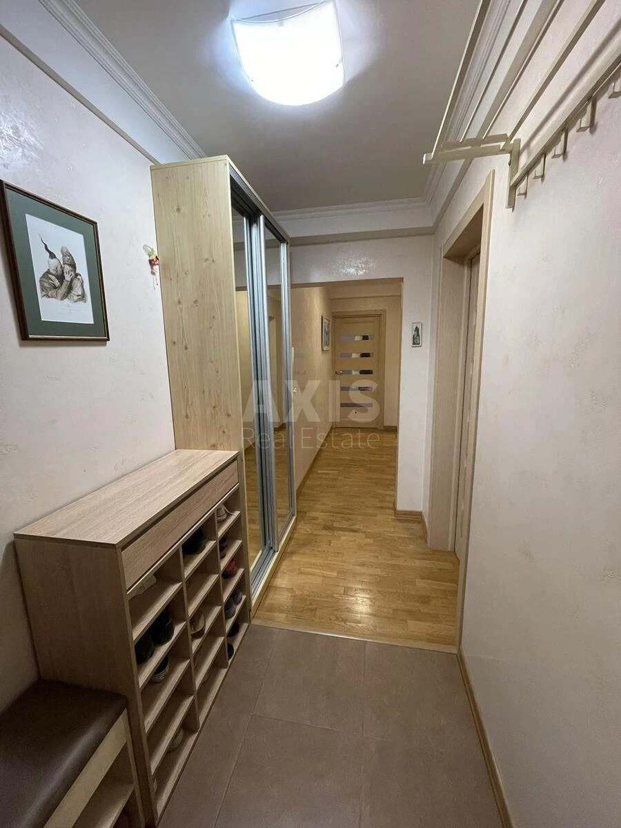 3k apartment vul. Zodchyh 346210410