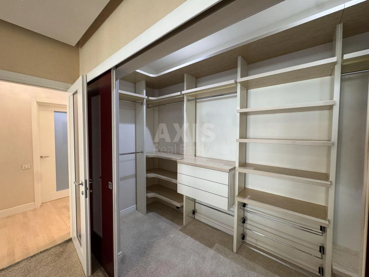 4k apartment vul. Andriya Verkhohlyada 18649656