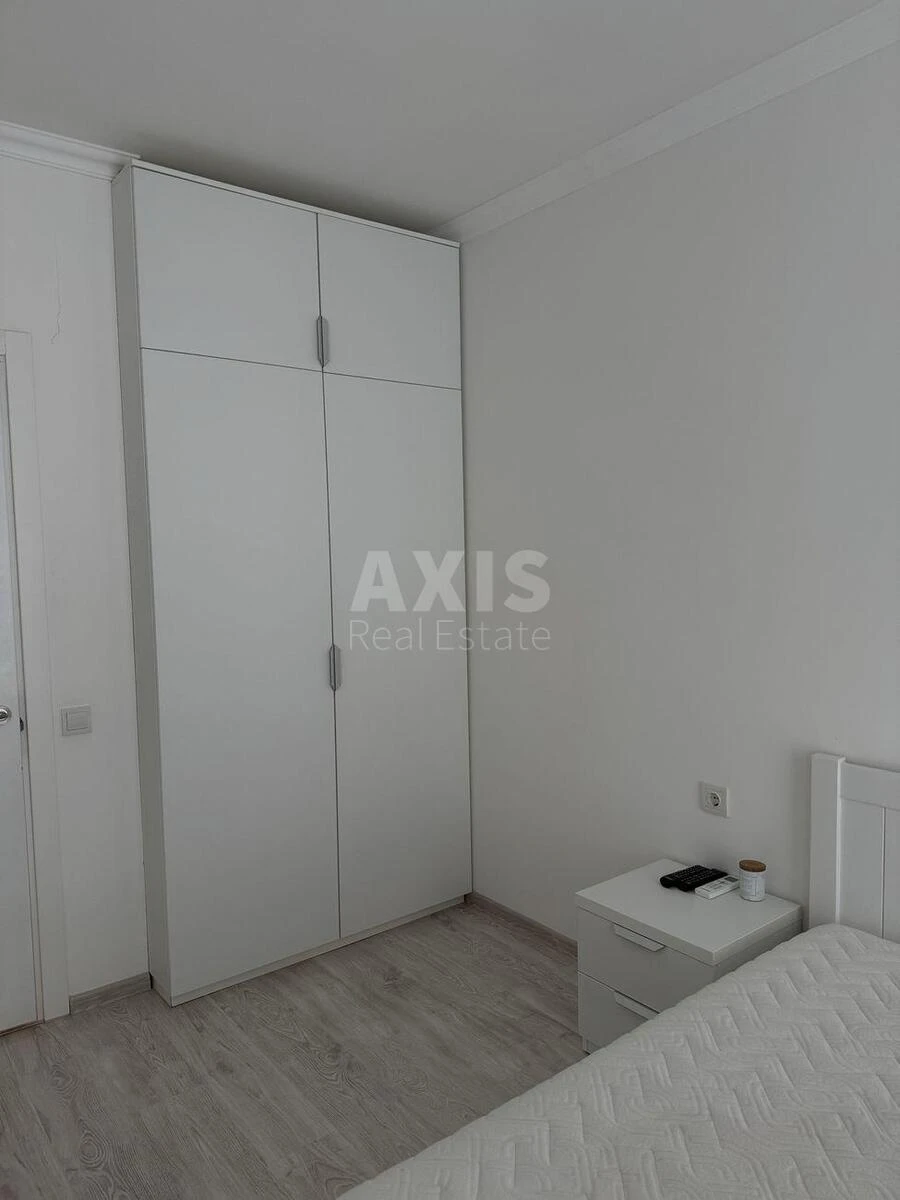 1k apartment vul. Lypkivs'kogo Vasylja Mytropolyta 33А666366