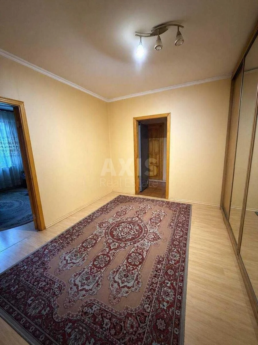 3k apartment vul. Revuc'kogo 44718589