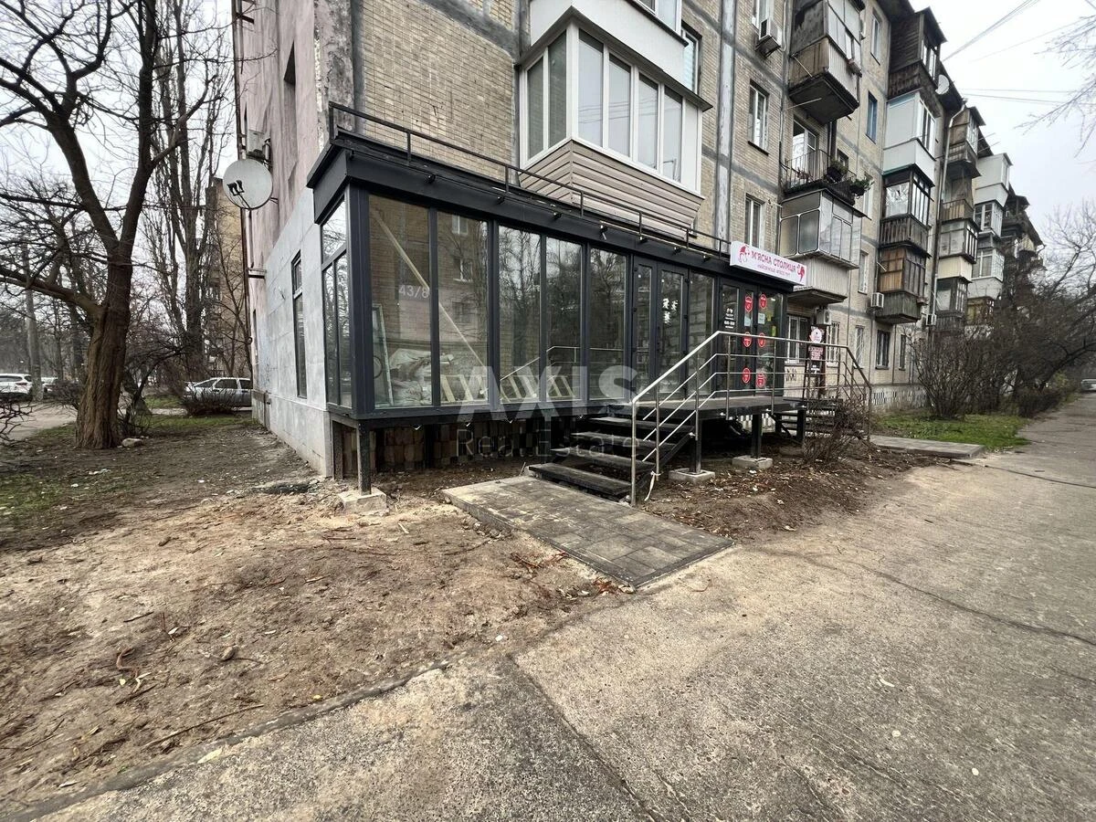 Объект торговли ул. Голды Меир 43/8, 61м2635333