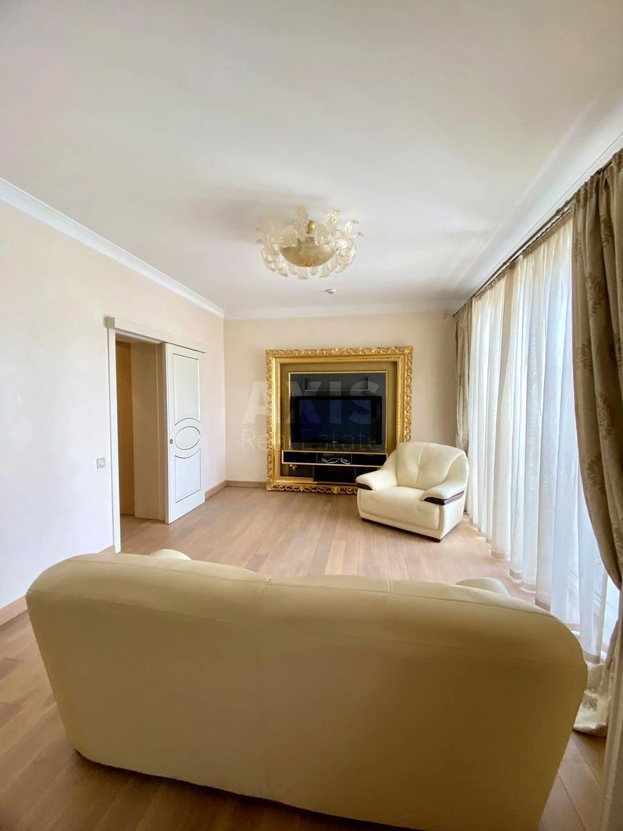 4k apartment vul. Obolons'ka naberezhna 76391317
