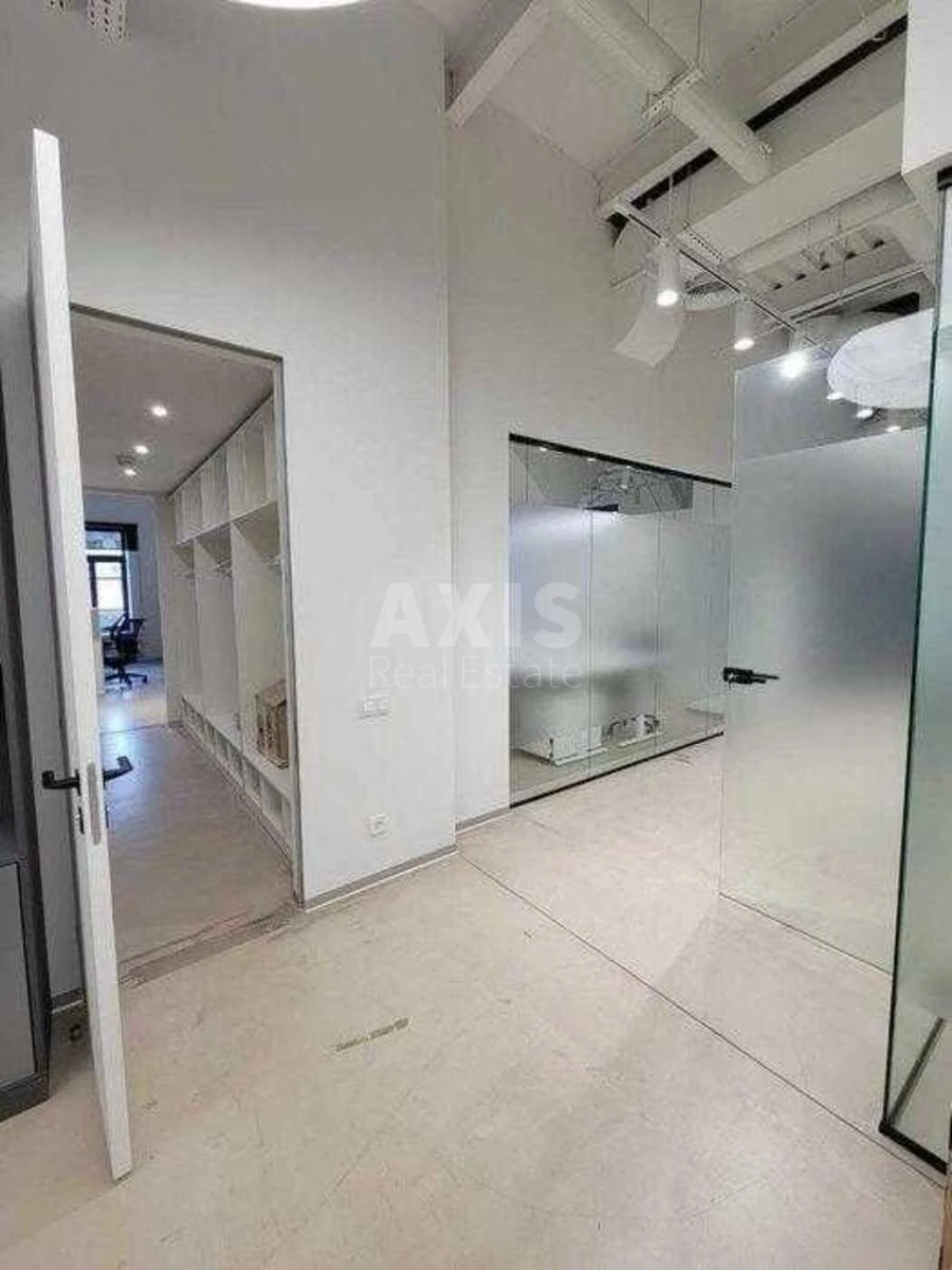 Office vul. Basejna 2А, 270m2554245