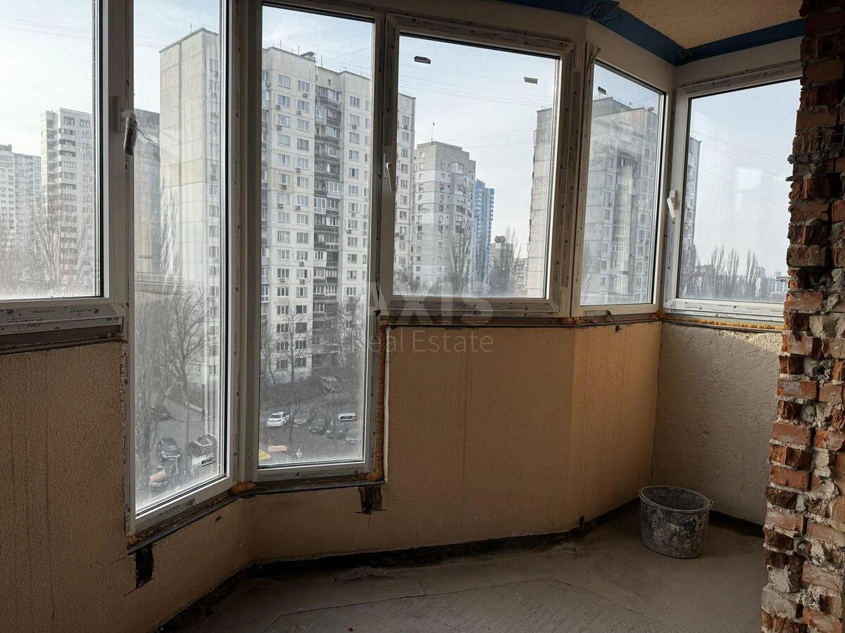 4k apartment vul. Lypkivs'kogo Vasylja Mytropolyta 18614954