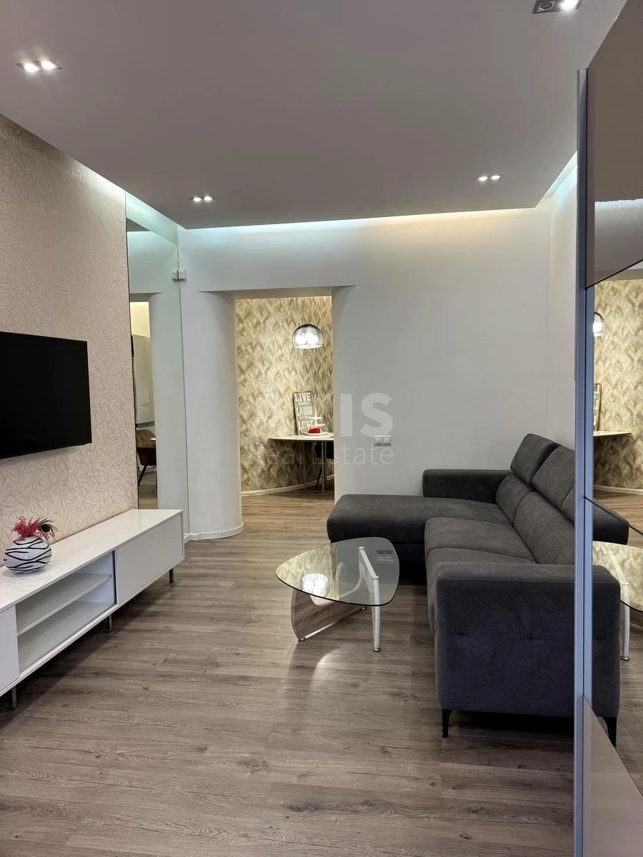 2k apartment vul. Hreshhatyk 13615433