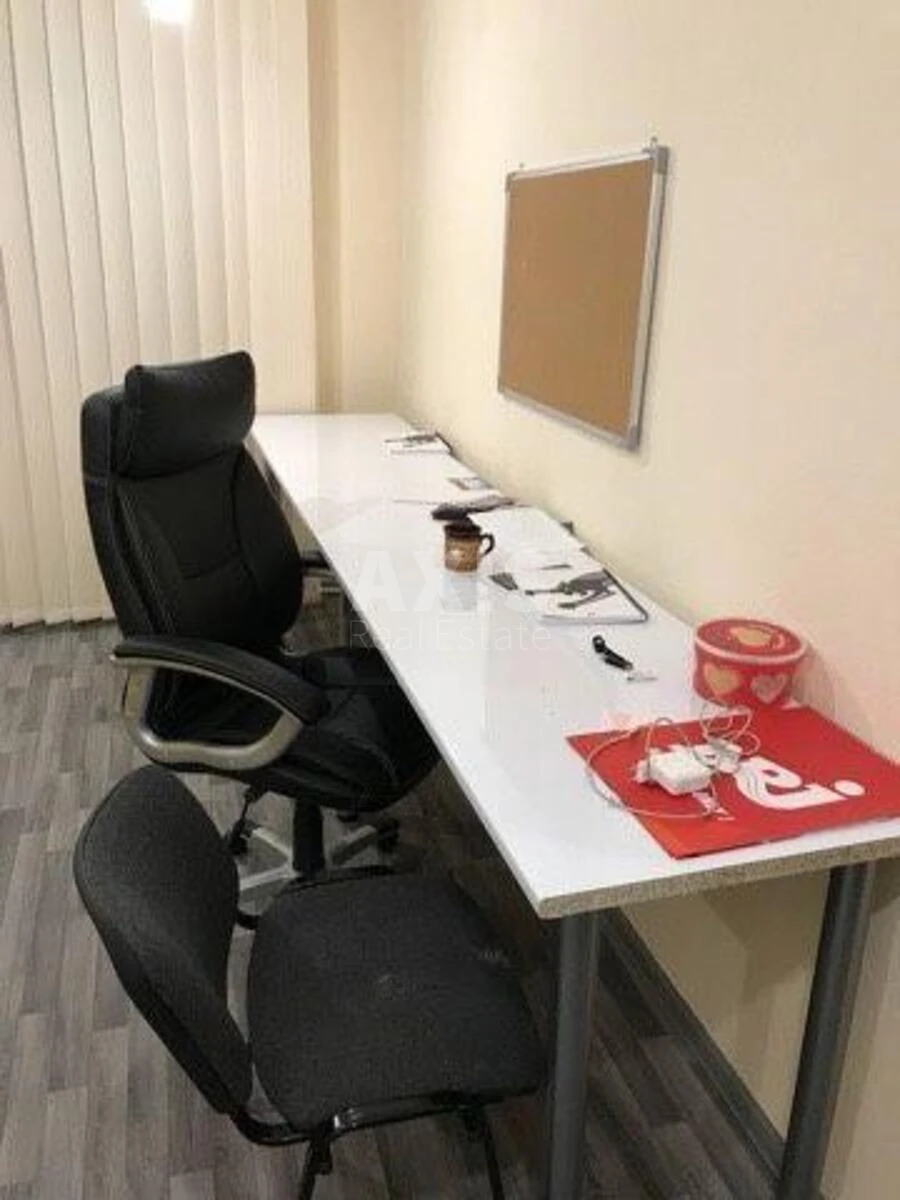 Office vul. Mykhayla Boychuka 13, 46m2646212