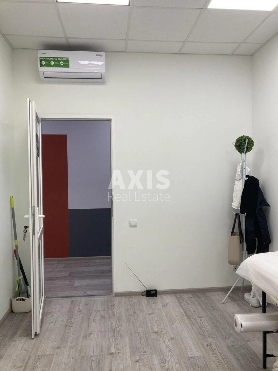 Trade object bul. Kol'cova 14, 687m2596041