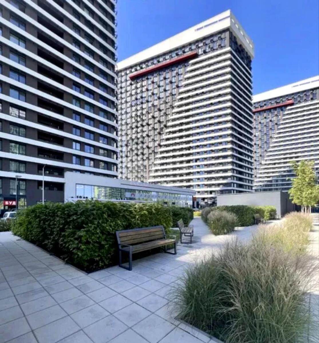 1k apartment nab. Dniprovs'ka 1166488