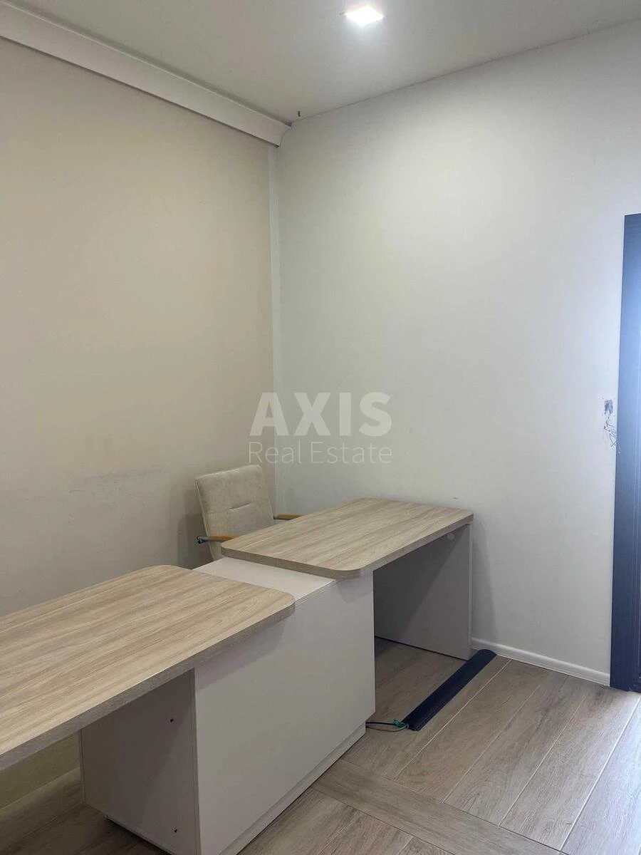 Office vul. Andriya Verkhohlyada 2А, 70m26486013