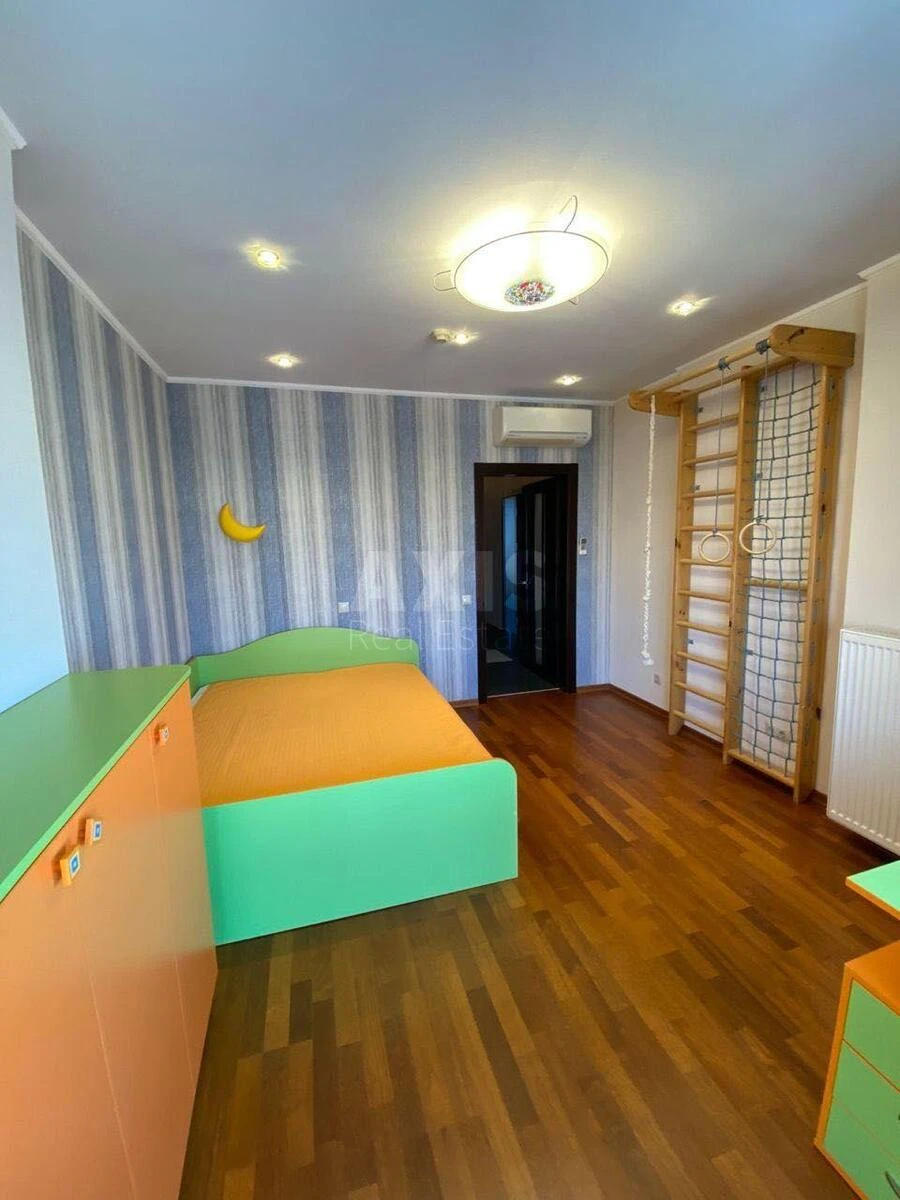 3k apartment nab. Dniprovs'ka 16487712