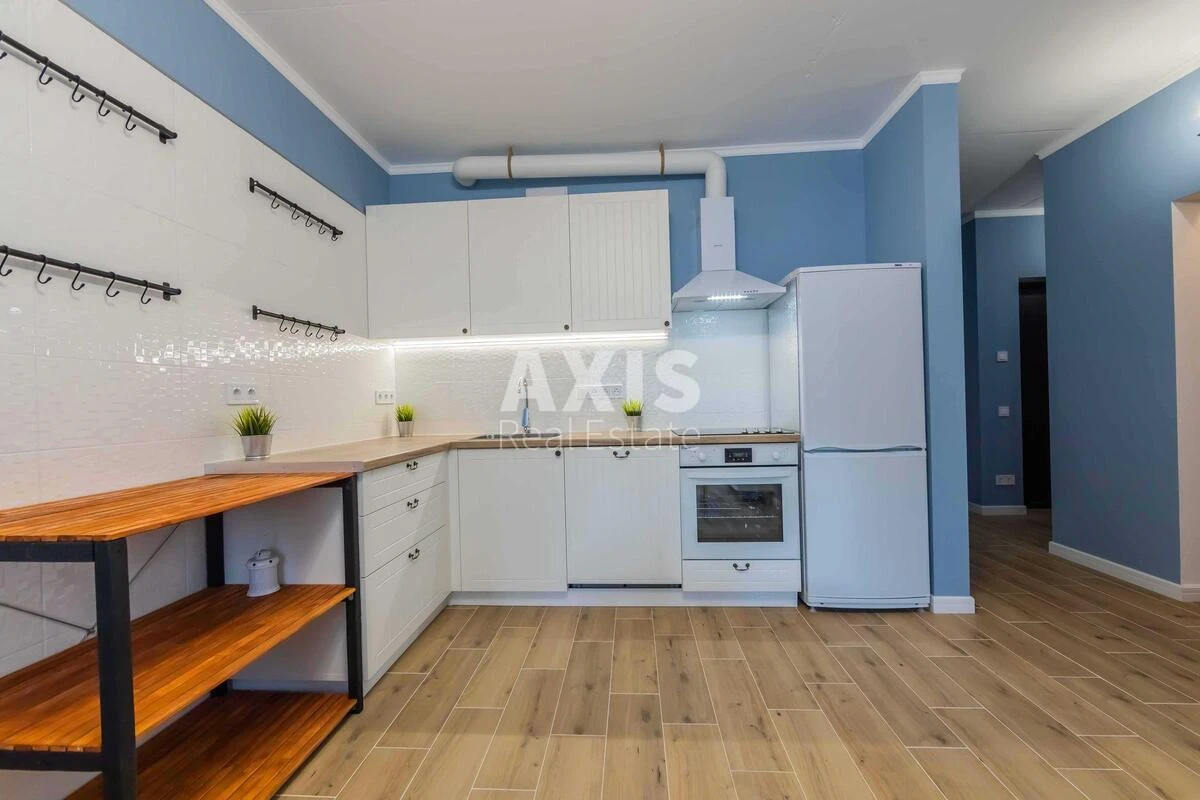 1k apartment vul. Sverstjuka Jevgena six D70843
