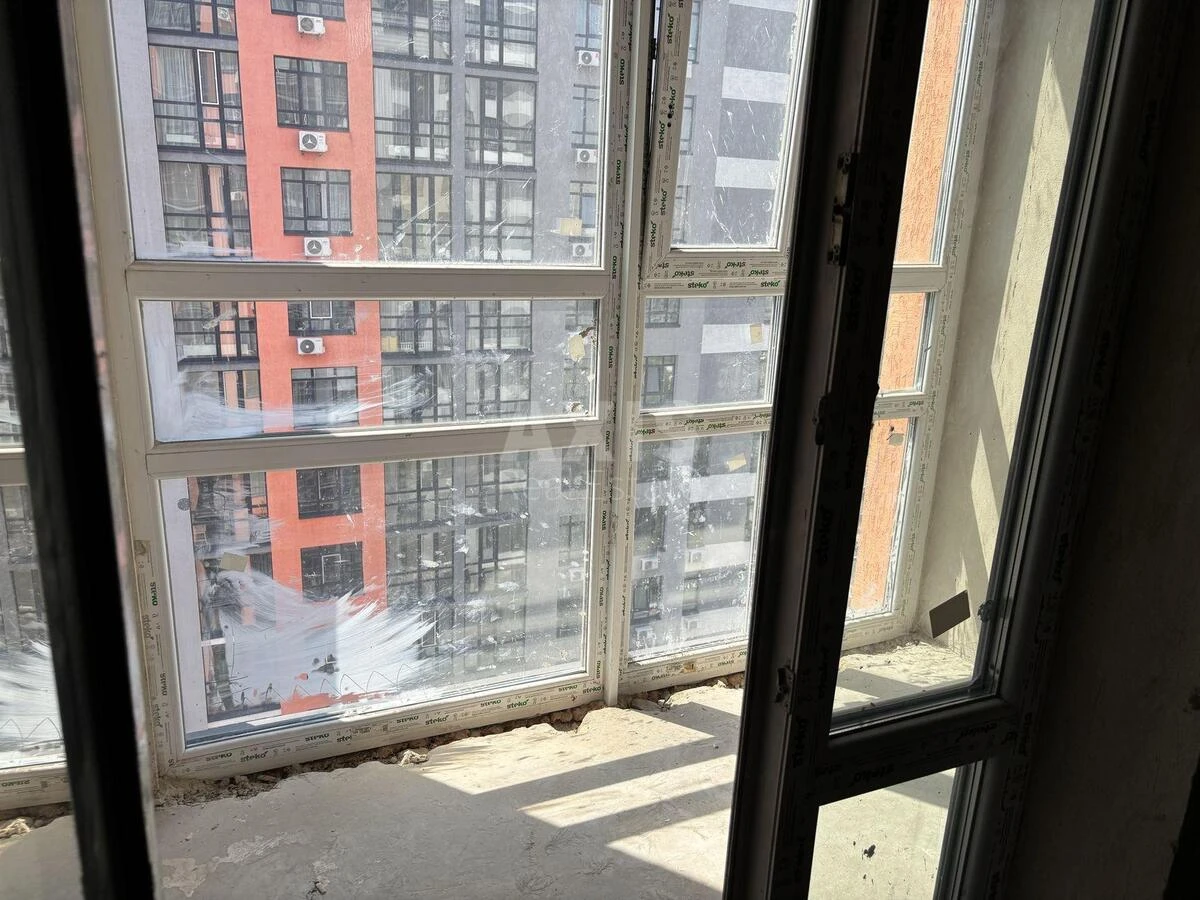 1k apartment vul. Berezhans'ka 2А702036