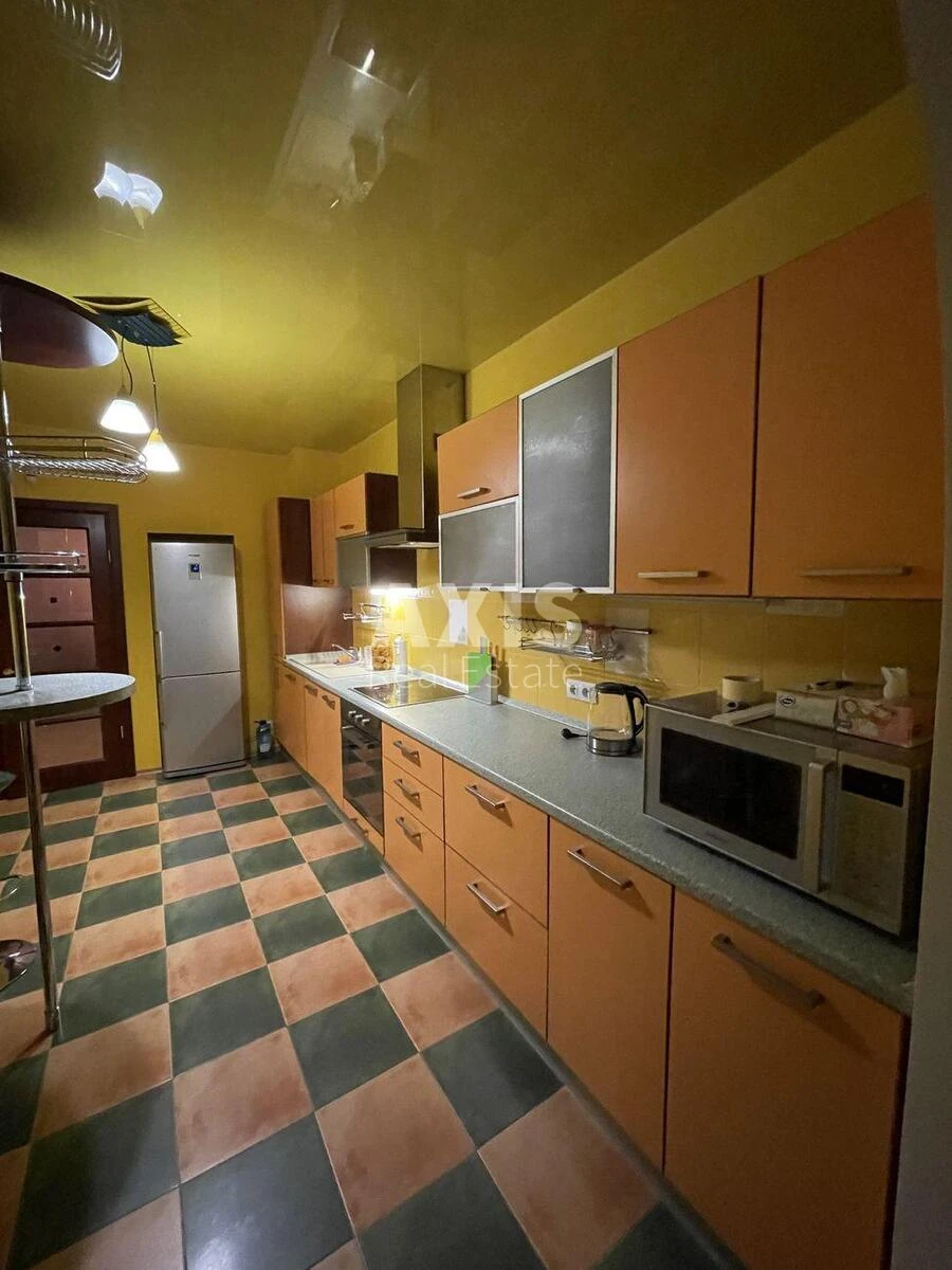 3k apartment pr-t Grygorenka Petra 24633620