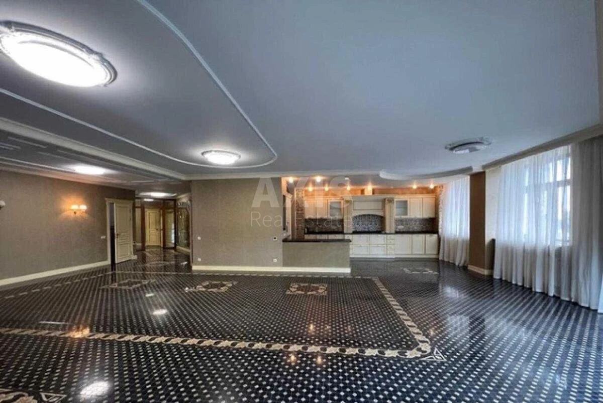 Office vul. Velyka Vasyl'kivs'ka 72, 243m2663654