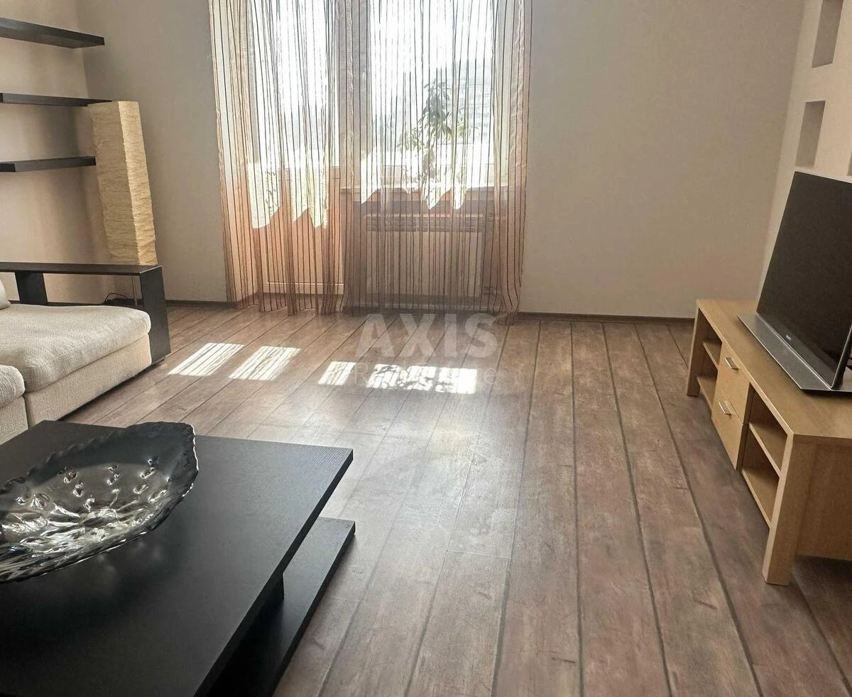 2k apartment vul. Predslavyns'ka 38709673