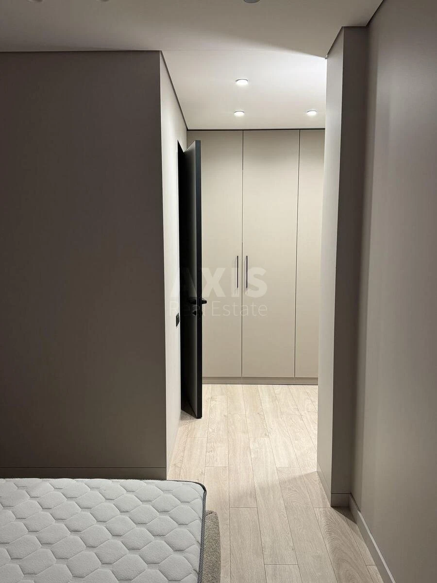 2к квартира бул. Рыльского Тадея 16630412