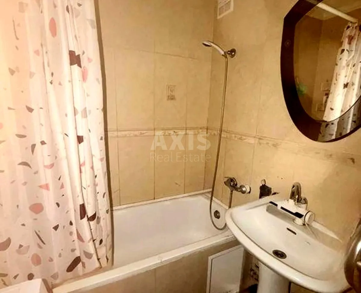 2k apartment vul. Antonovycha 88644736