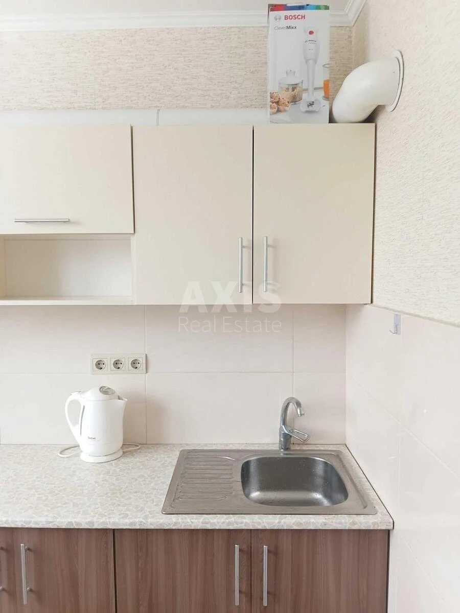 1k apartment vul. Krushel'nyc'koi' Solomii' 13713770