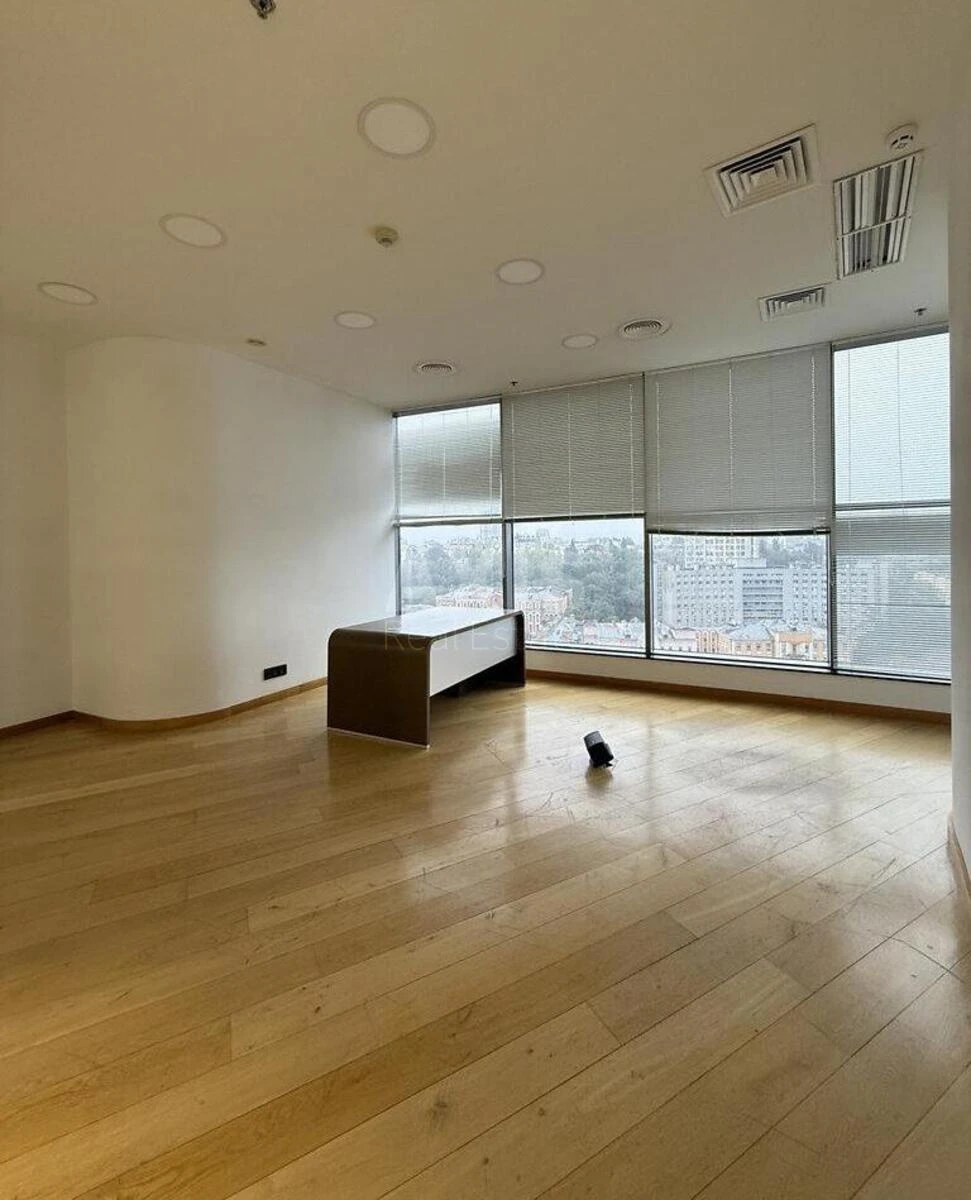 Office vul. Mechnykova 2, 728m26510311