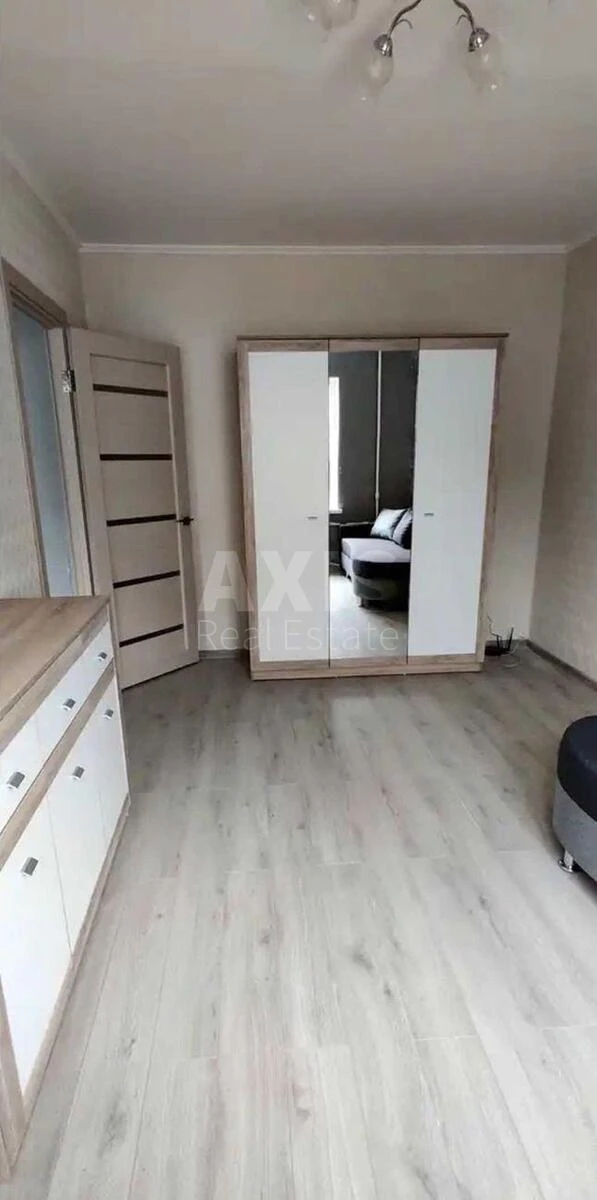 1к квартира ул. Петропавловская 14711404