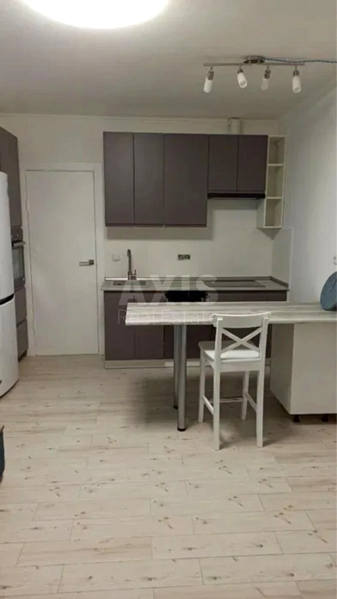 2k apartment vul. Yulia Zdanovska 36А61794