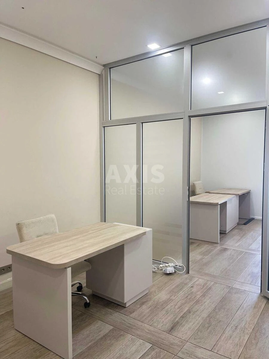 Офис ул. Андрея Верхогляда 2А, 70м26486014