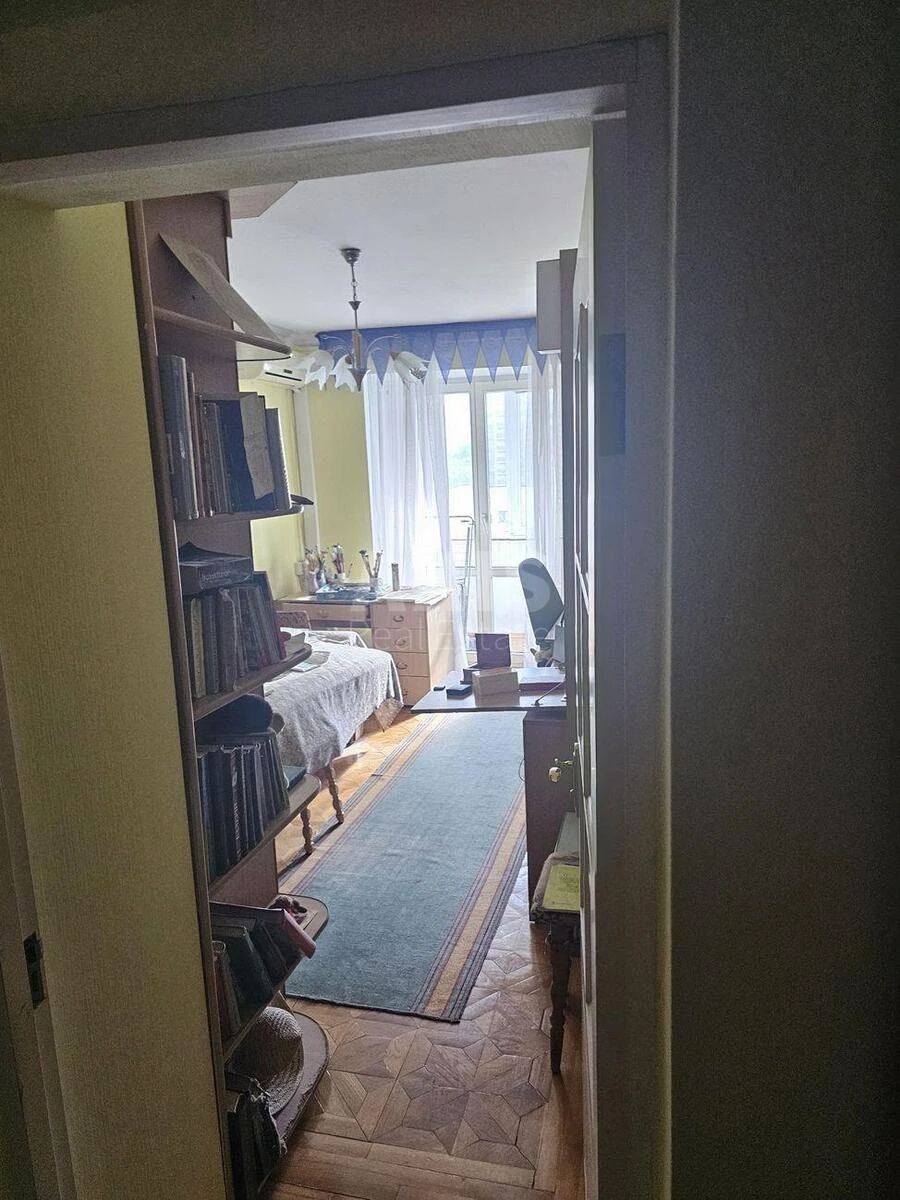 4k apartment vul. Predslavyns'ka 26А6680217