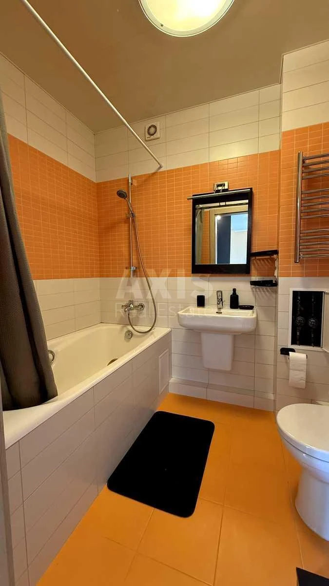 1k apartment prov. Feodosijs'kyj 12705859