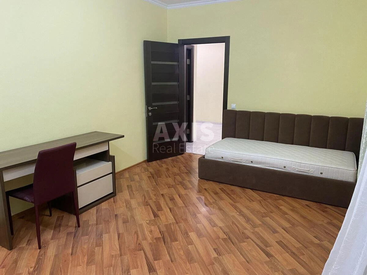 1k apartment vul. Lobanovs'kogo 6G4954913