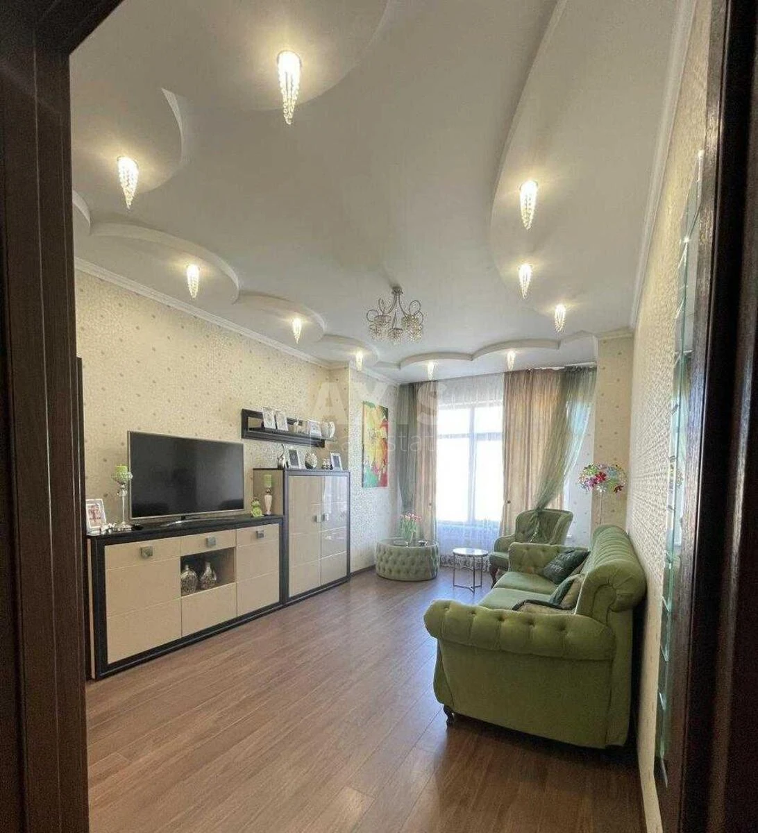 3k apartment vul. Jevgena Konoval'cja 36Е657114