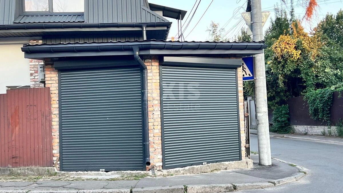 Объект торговли ул. Клиническая 26, 18м2641280