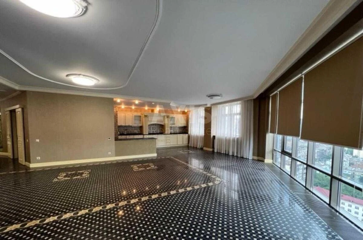 Office vul. Velyka Vasyl'kivs'ka 72, 243m2663655