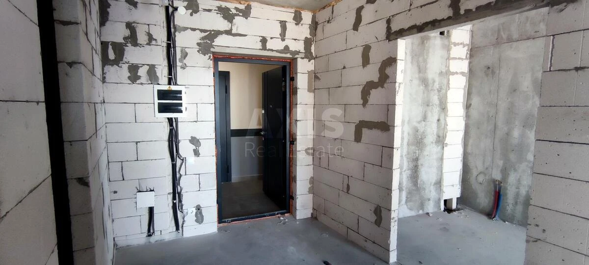 1k apartment nab. Dniprovs'ka 15Д6772420