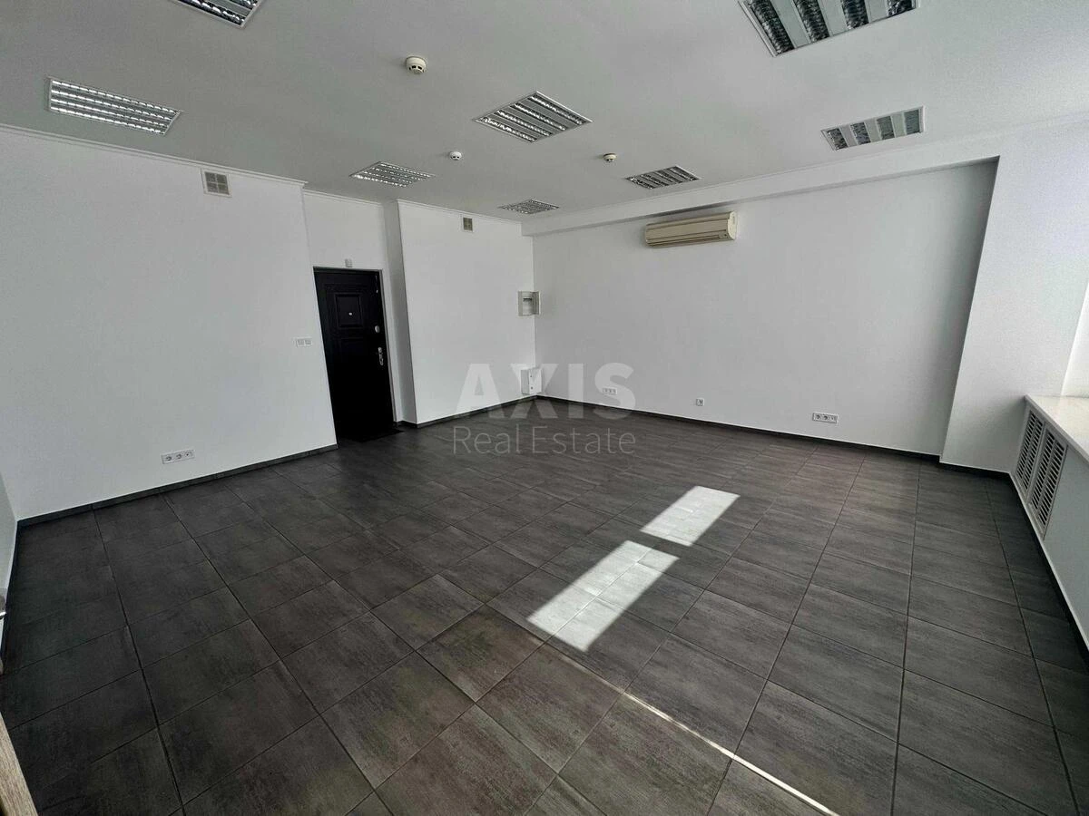 Office pr-t Berestejskij 57, 78m2707531
