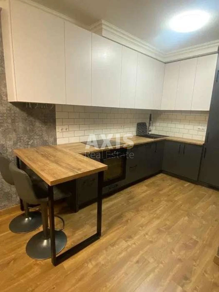 2k apartment pr-t Berestejskij 11Б246151